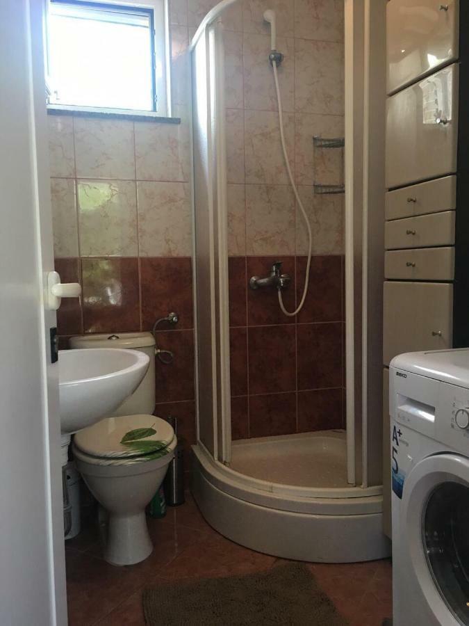 Dragica Apartments Vrsi Bagian luar foto